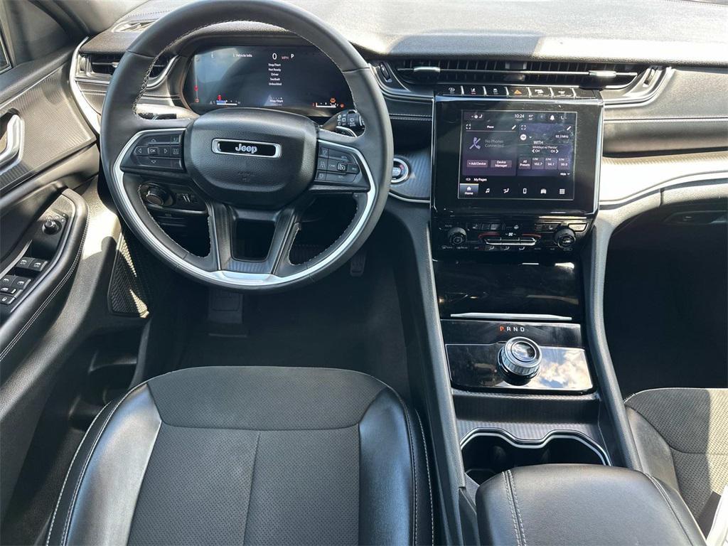 used 2024 Jeep Grand Cherokee L car, priced at $29,990