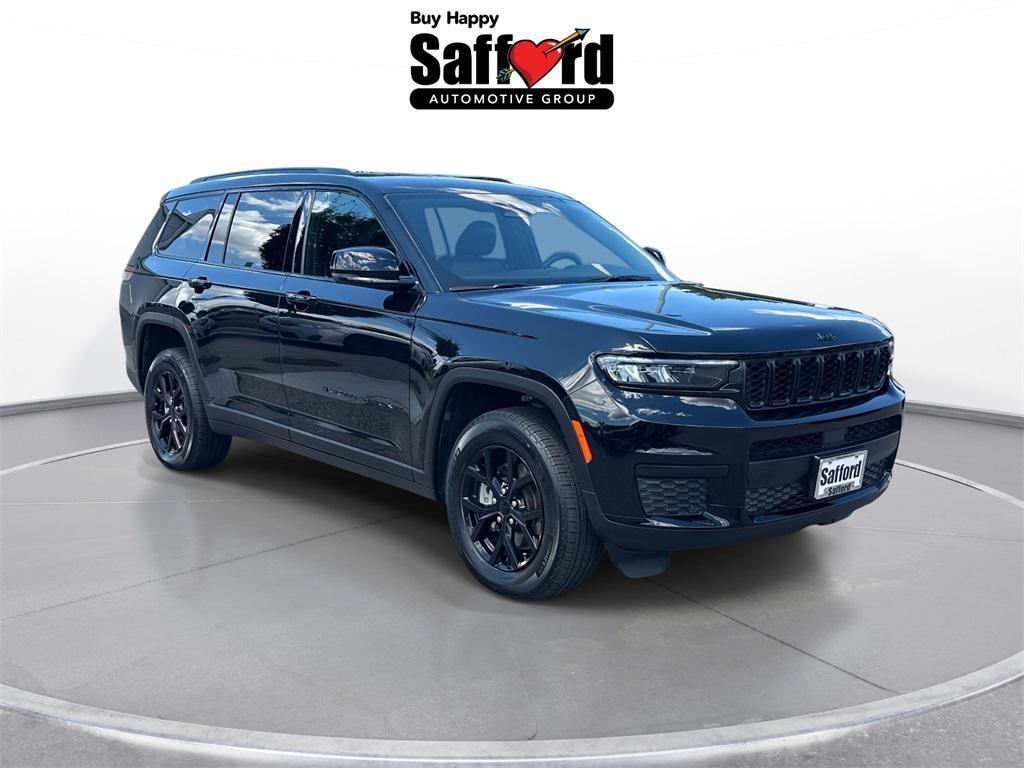 used 2024 Jeep Grand Cherokee L car, priced at $29,990