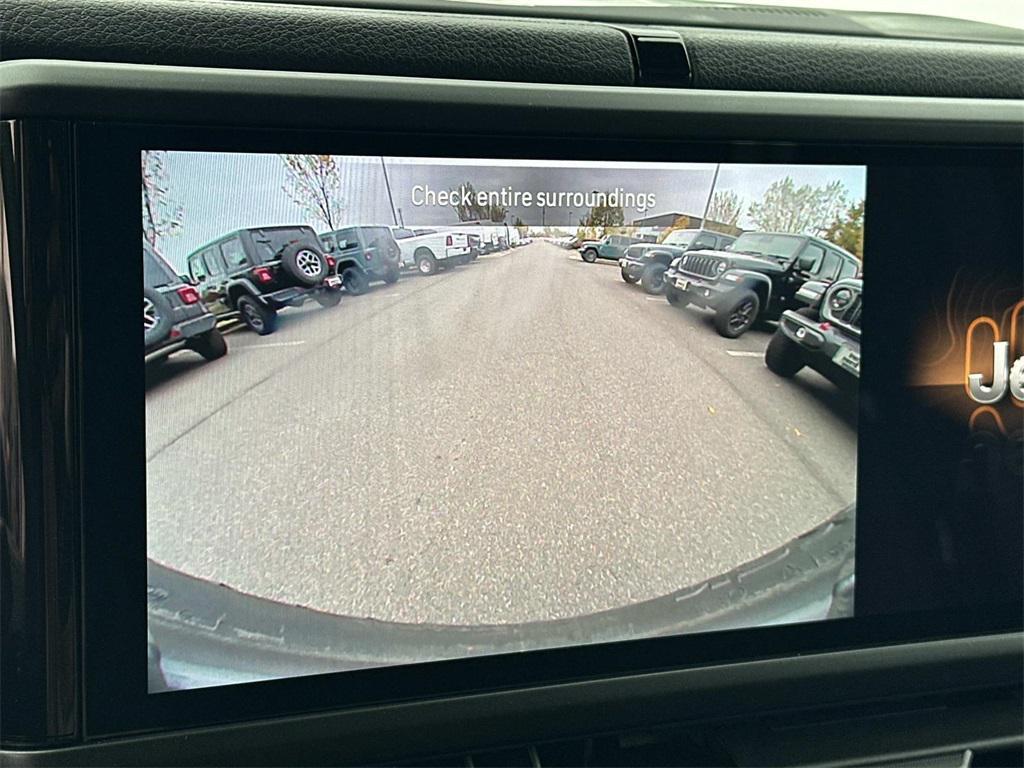 new 2026 Jeep Wrangler car, priced at $44,305