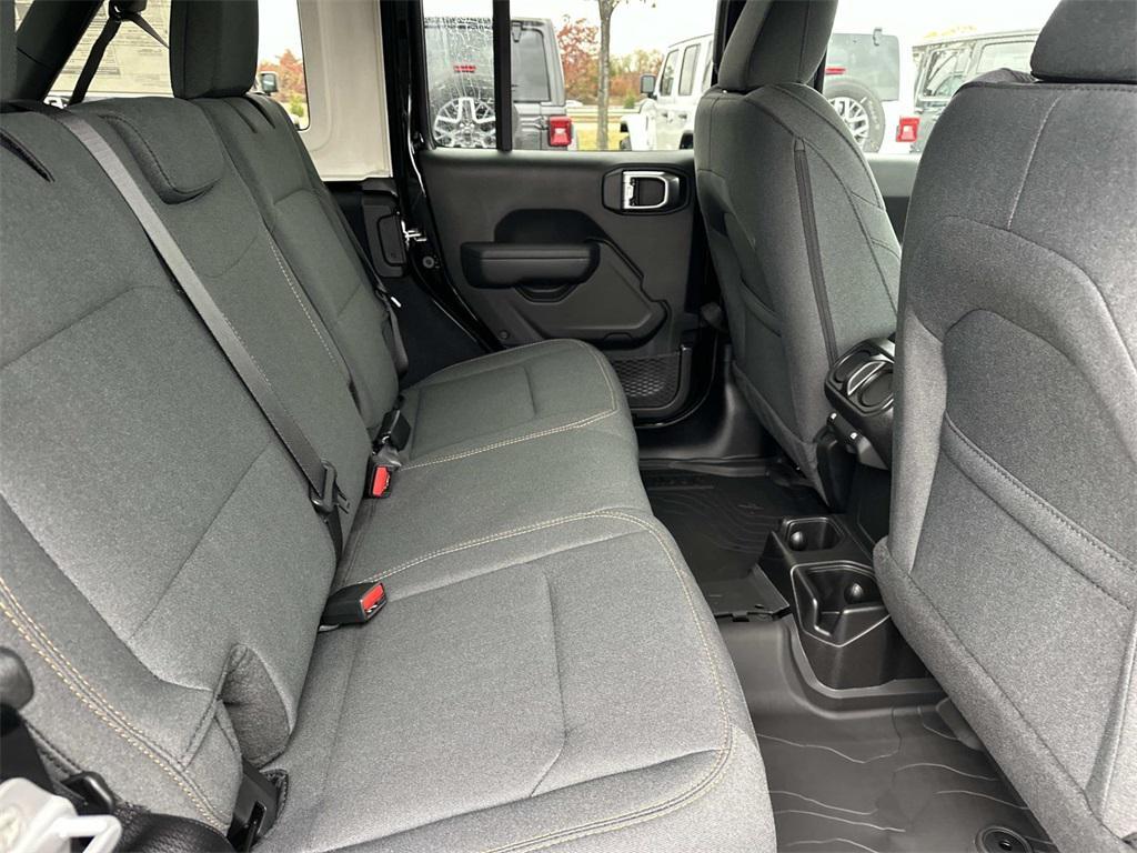 new 2026 Jeep Wrangler car, priced at $44,305