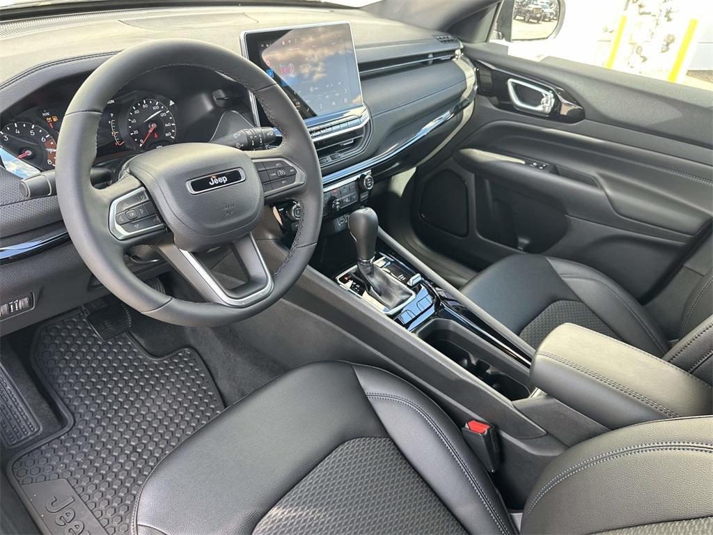 new 2026 Jeep Compass car, priced at $29,625