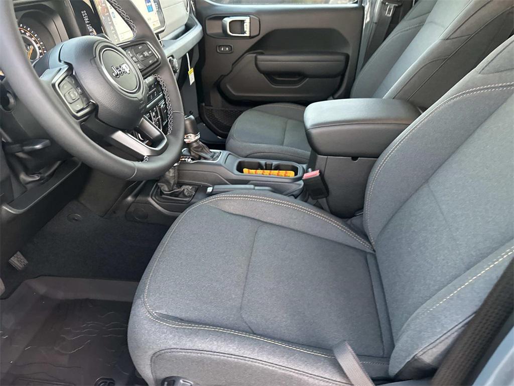 new 2026 Jeep Wrangler car, priced at $44,305