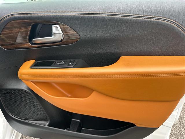 used 2022 Chrysler Pacifica car, priced at $35,700