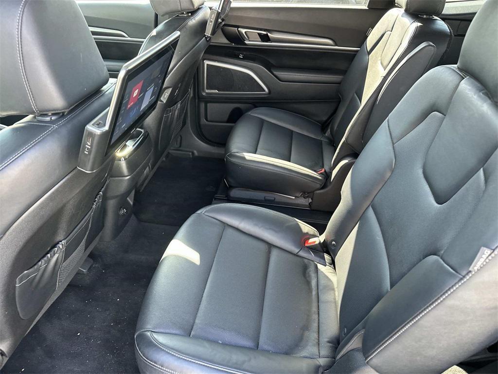 used 2023 Kia Telluride car, priced at $29,434