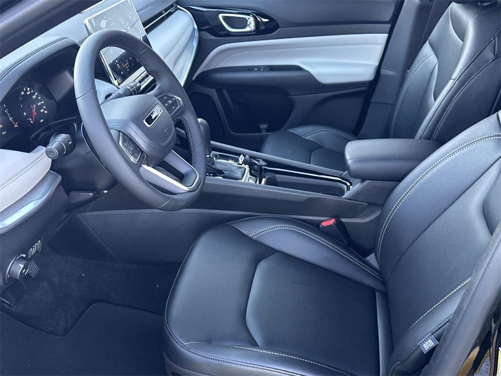 new 2026 Jeep Compass car, priced at $29,005