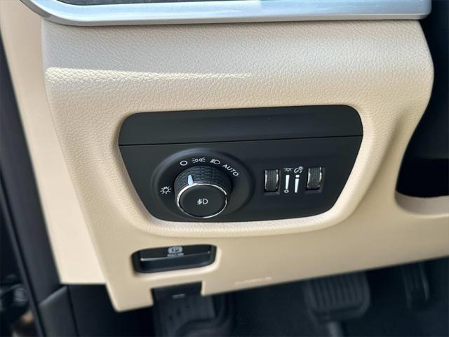 new 2025 Jeep Grand Cherokee L car, priced at $48,815