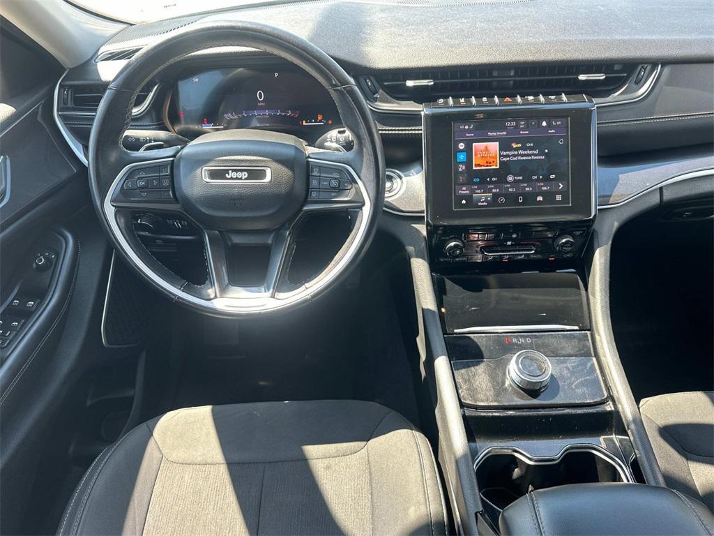 used 2022 Jeep Grand Cherokee L car, priced at $28,082