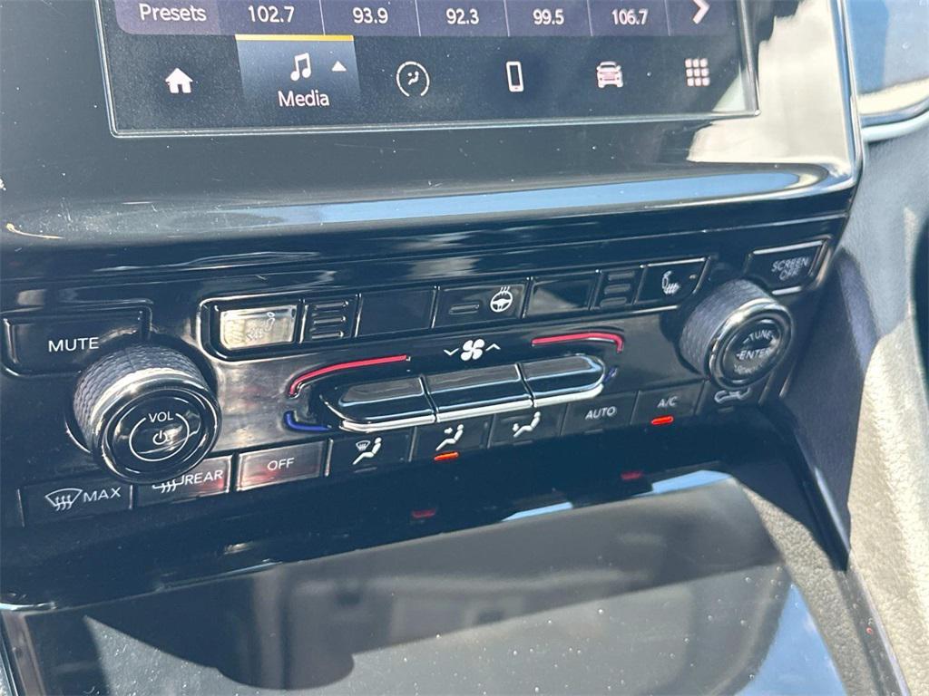 used 2022 Jeep Grand Cherokee L car, priced at $28,082