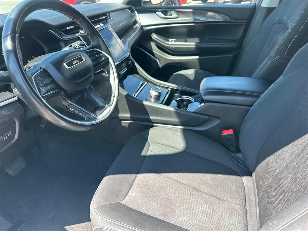 used 2022 Jeep Grand Cherokee L car, priced at $28,082