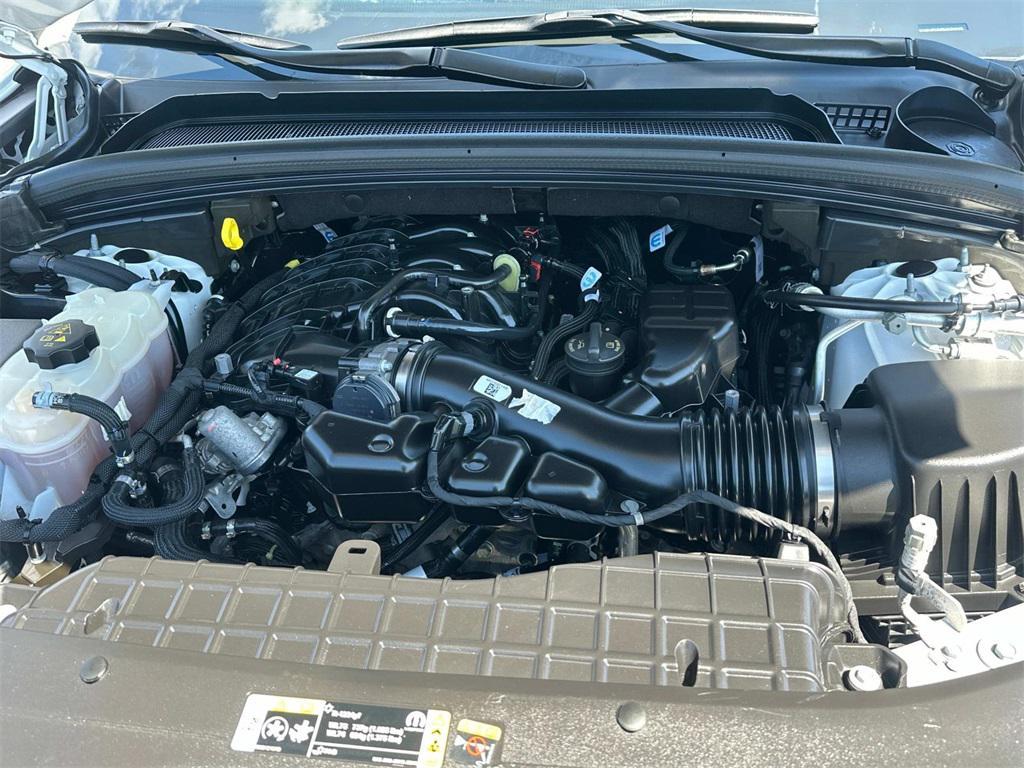 used 2022 Jeep Grand Cherokee L car, priced at $28,082