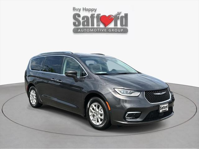 used 2021 Chrysler Pacifica car, priced at $23,500