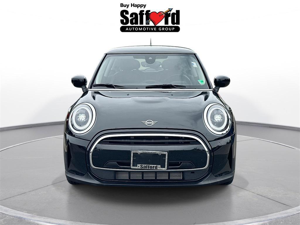used 2024 MINI Hardtop car, priced at $25,500