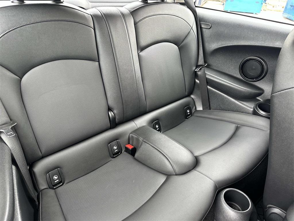 used 2024 MINI Hardtop car, priced at $25,500