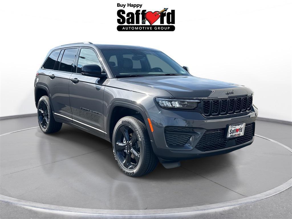 new 2025 Jeep Grand Cherokee car, priced at $40,055
