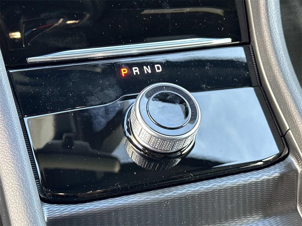 new 2025 Jeep Grand Cherokee car, priced at $40,055