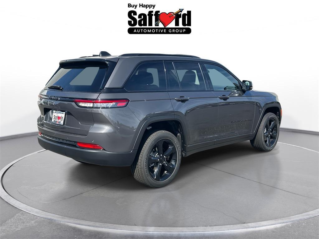 new 2025 Jeep Grand Cherokee car, priced at $40,055
