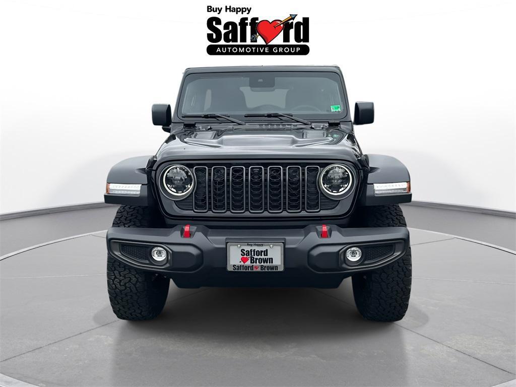 new 2025 Jeep Wrangler car, priced at $54,405