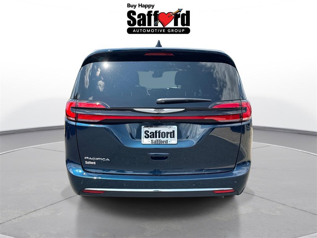 new 2025 Chrysler Pacifica car, priced at $37,755