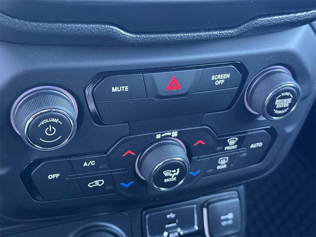 used 2020 Jeep Renegade car, priced at $20,541