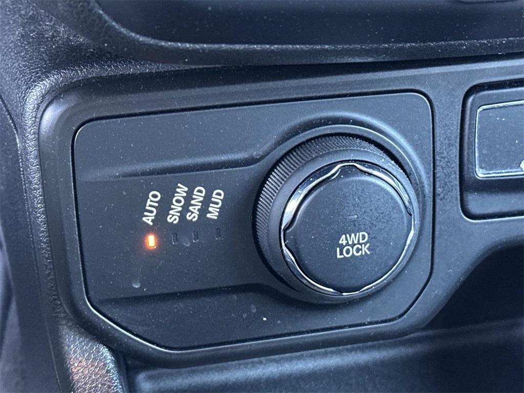 used 2020 Jeep Renegade car, priced at $20,541