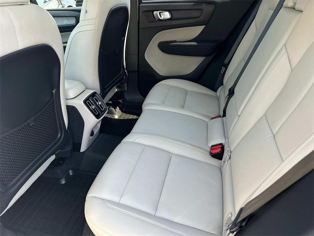 used 2023 Volvo XC40 car, priced at $32,800