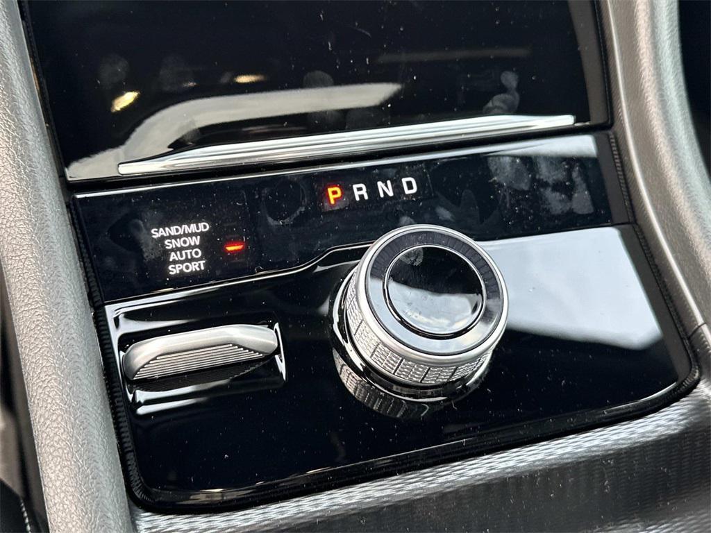 new 2025 Jeep Grand Cherokee L car, priced at $46,005