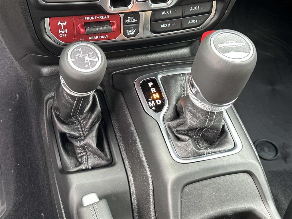 new 2025 Jeep Gladiator car, priced at $51,505