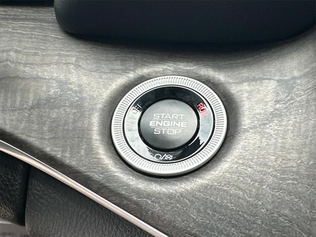 new 2025 Jeep Grand Cherokee L car, priced at $49,861