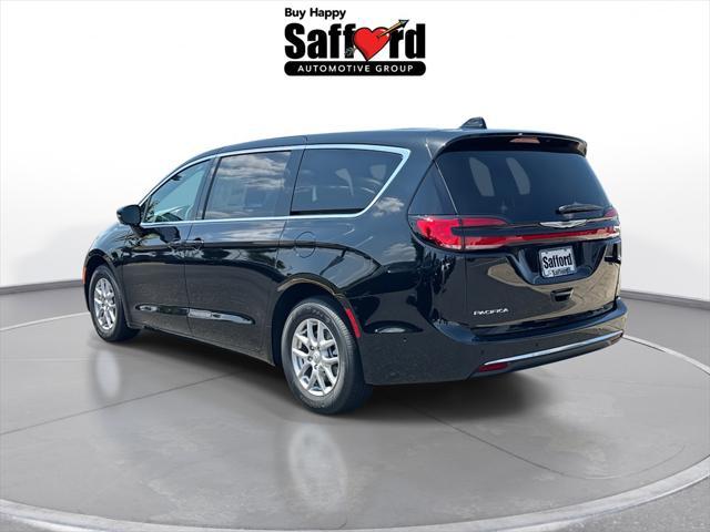 new 2025 Chrysler Pacifica car, priced at $43,214