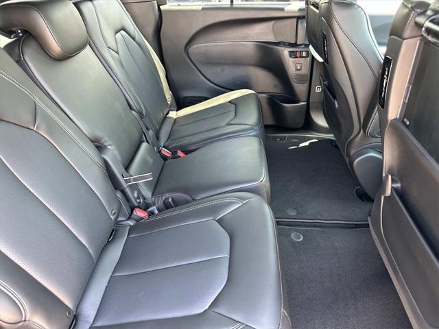new 2025 Chrysler Pacifica car, priced at $43,214