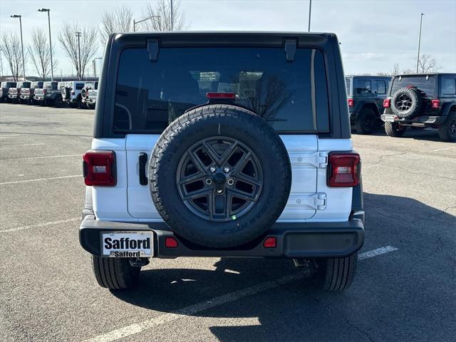 new 2025 Jeep Wrangler car, priced at $45,812