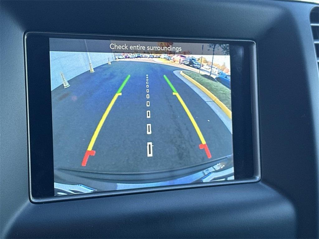 used 2020 Jeep Grand Cherokee car, priced at $19,497