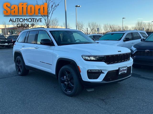 new 2025 Jeep Grand Cherokee car, priced at $49,754