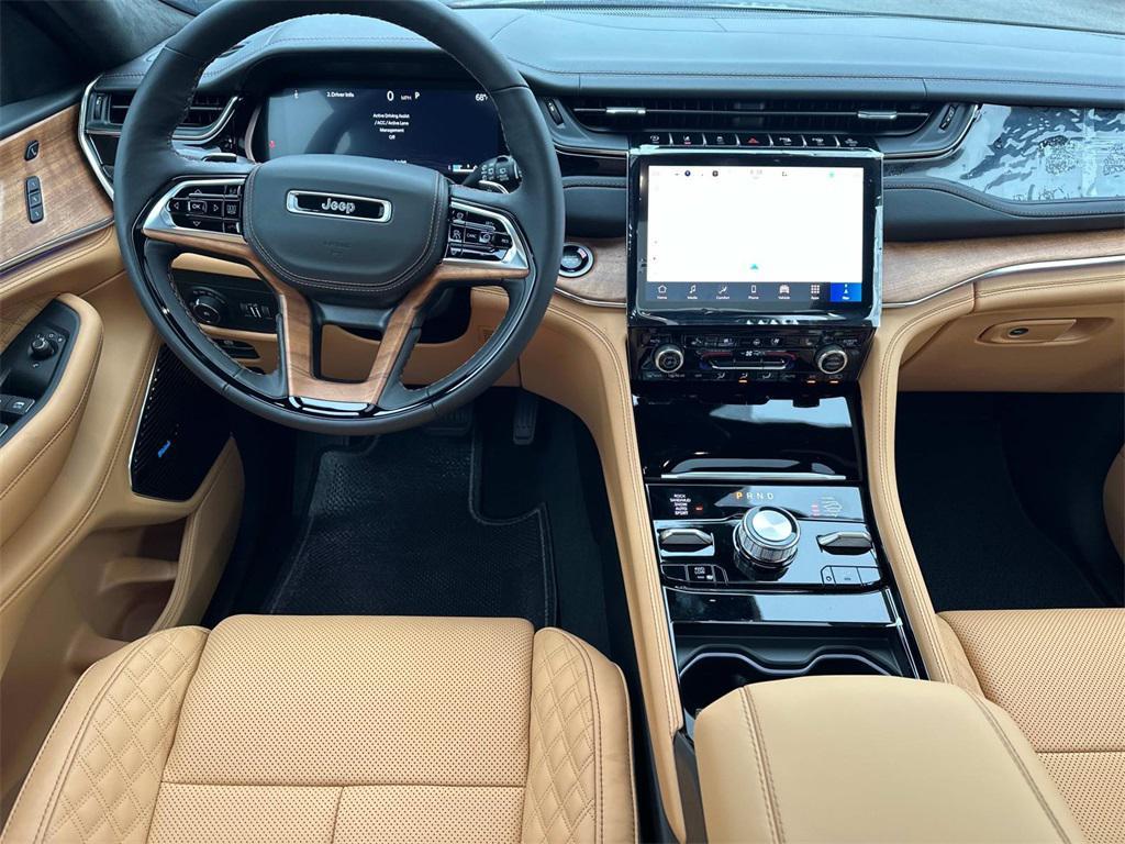 new 2025 Jeep Grand Cherokee L car, priced at $60,005