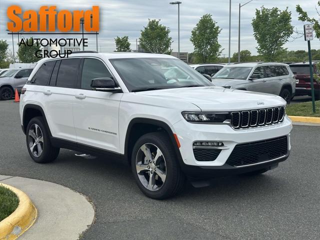 new 2024 Jeep Grand Cherokee car, priced at $47,697