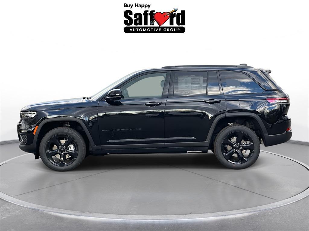 new 2025 Jeep Grand Cherokee car, priced at $43,755