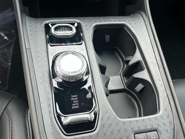 new 2025 Jeep Wagoneer S car, priced at $51,947