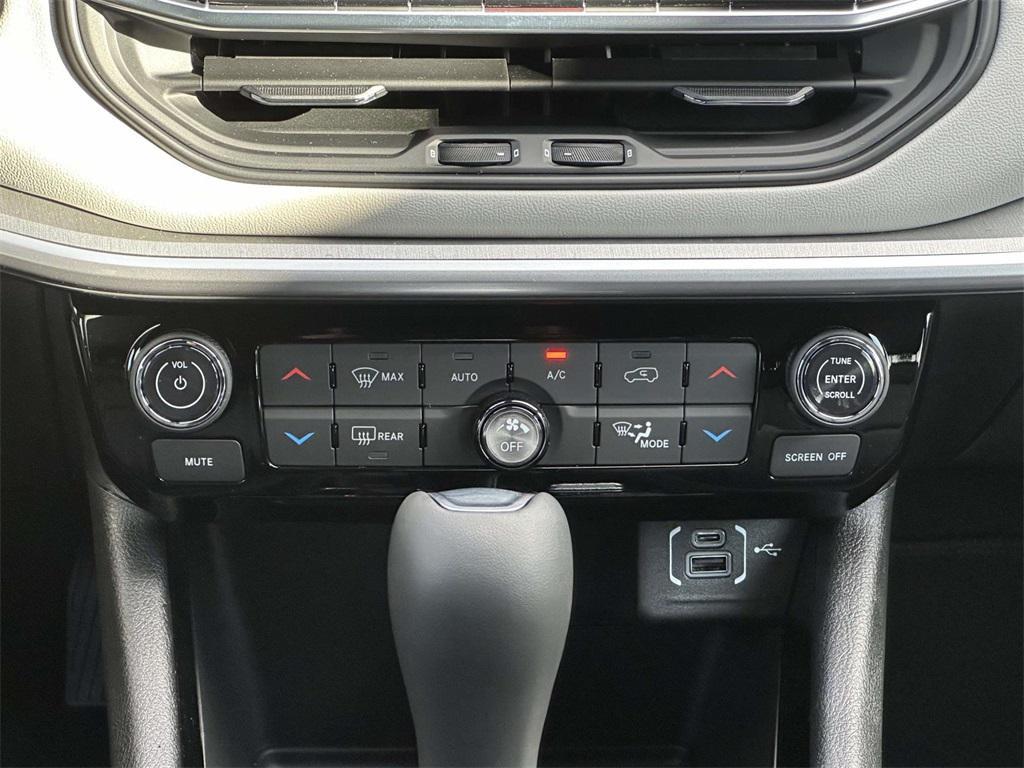 new 2026 Jeep Compass car, priced at $30,505