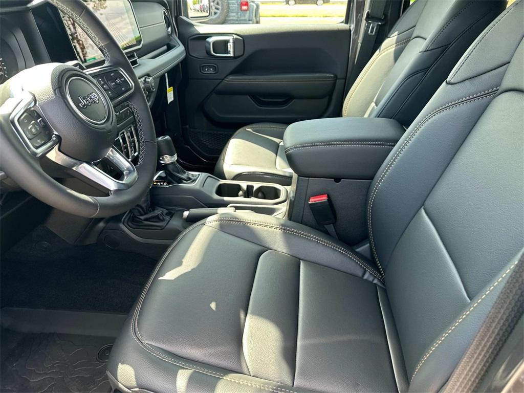 new 2025 Jeep Wrangler car, priced at $49,505