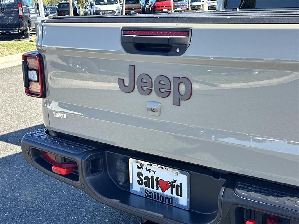 used 2020 Jeep Gladiator car, priced at $31,000