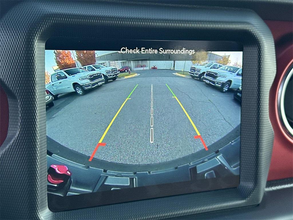 used 2019 Jeep Wrangler Unlimited car, priced at $33,151