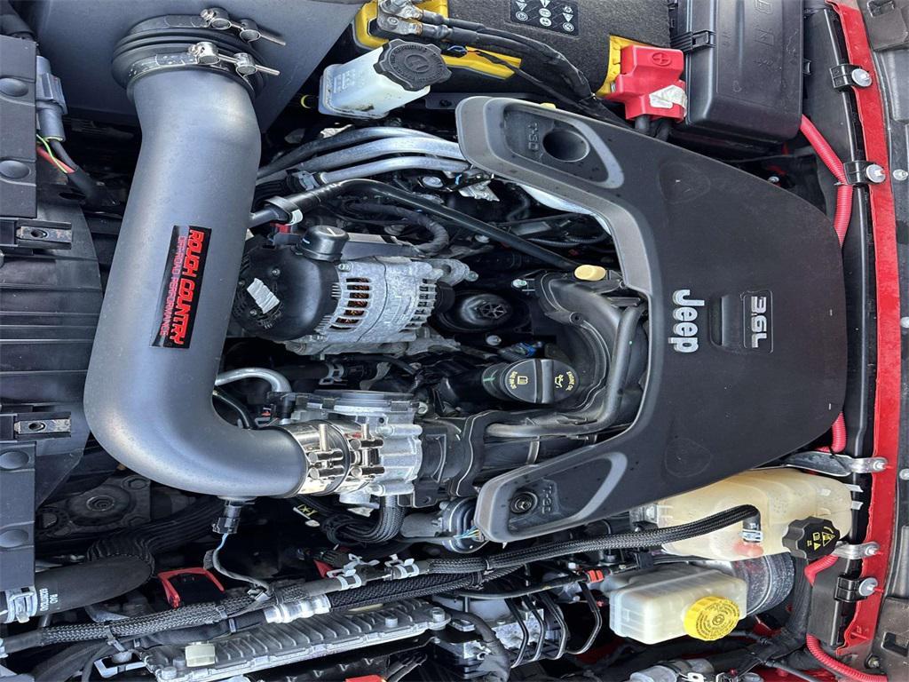 used 2019 Jeep Wrangler Unlimited car, priced at $33,151