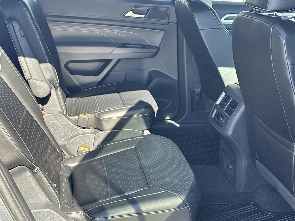 used 2021 Volkswagen Atlas car, priced at $24,900