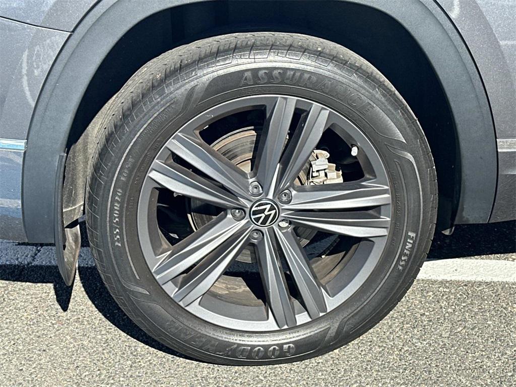 used 2021 Volkswagen Atlas car, priced at $24,900