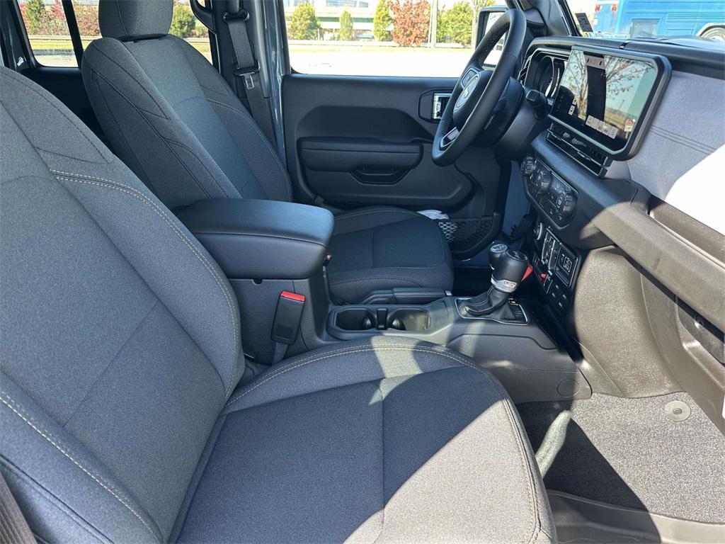 new 2026 Jeep Wrangler car, priced at $51,005