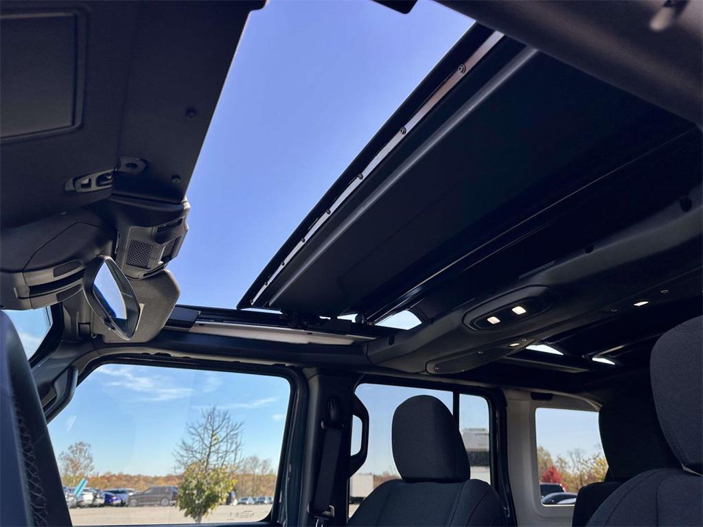 new 2026 Jeep Wrangler car, priced at $51,005