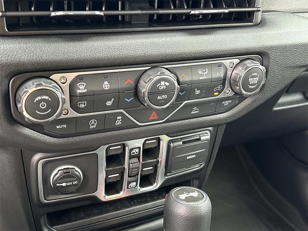 new 2026 Jeep Wrangler car, priced at $43,605