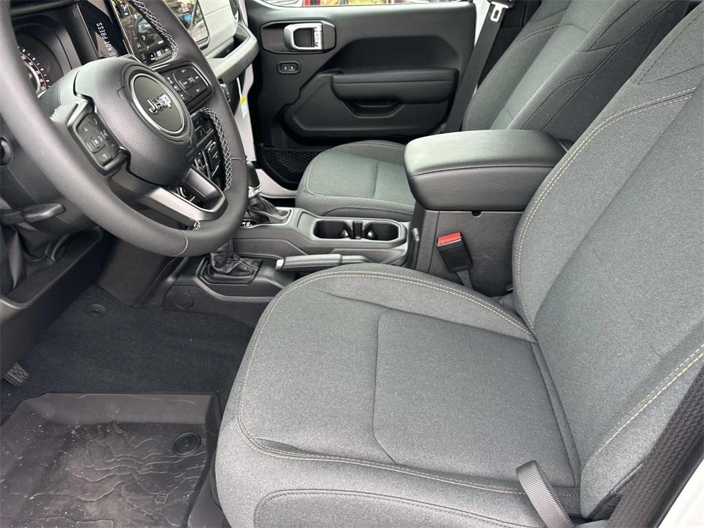new 2026 Jeep Wrangler car, priced at $43,605