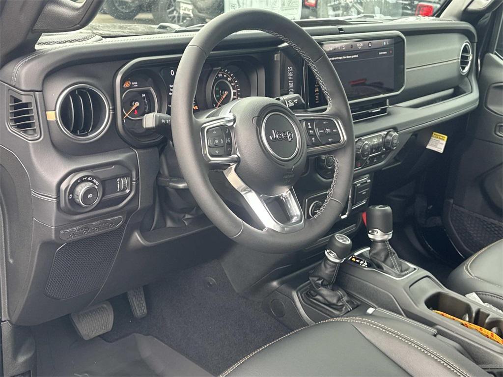 new 2025 Jeep Wrangler car, priced at $50,991