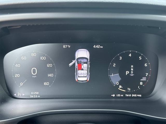 used 2022 Volvo XC40 car, priced at $25,000